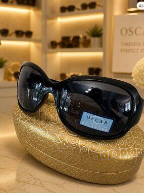 Oscar de la Renta Black Polarized Women's Sunglasses & Case NWT